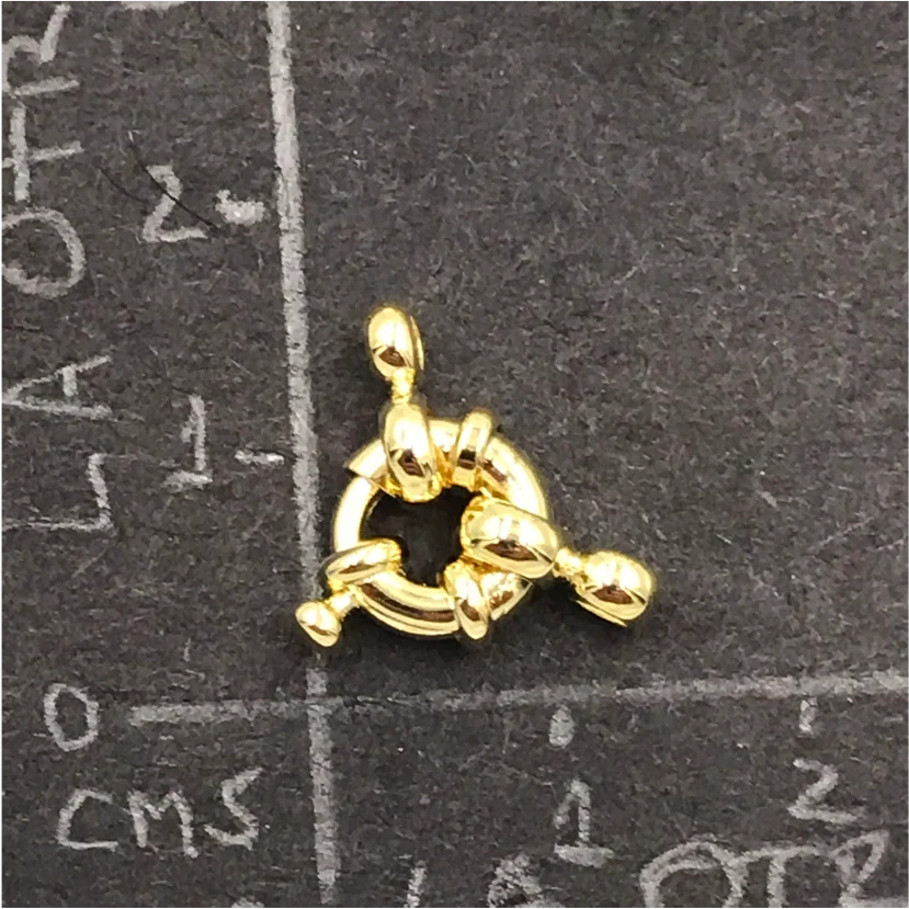 AO91 Broche Timón Petite 9 mm Accesorio Baño Oro 100007