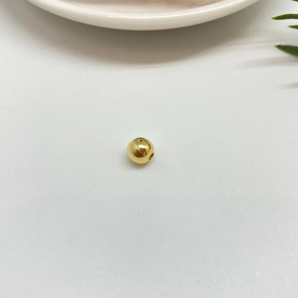 MO51 Bolita 6.5 mm Perforación 2.3 mm Accesorio Baño Oro 100012