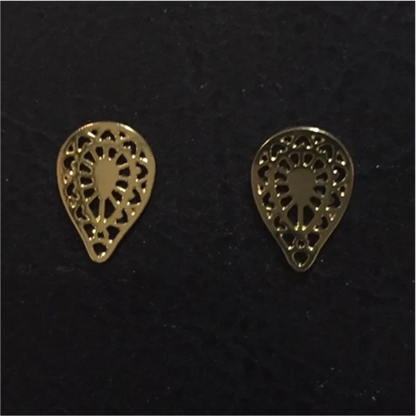 BO47 15 x 11 mm Base Aro Baño Oro 100015