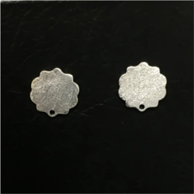 BP53 12 x 12 mm flor Base Aro Baño Plata 100015