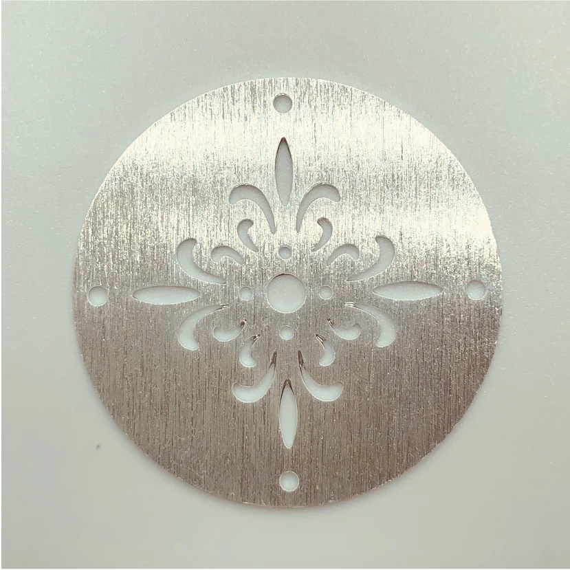FP329 35 mm Mándala P Figura Baño Plata 100015