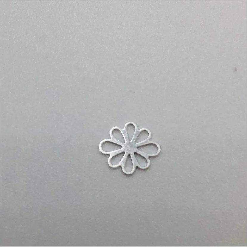 FP605 Flor Conector 8mm Figura Baño Plata 100015