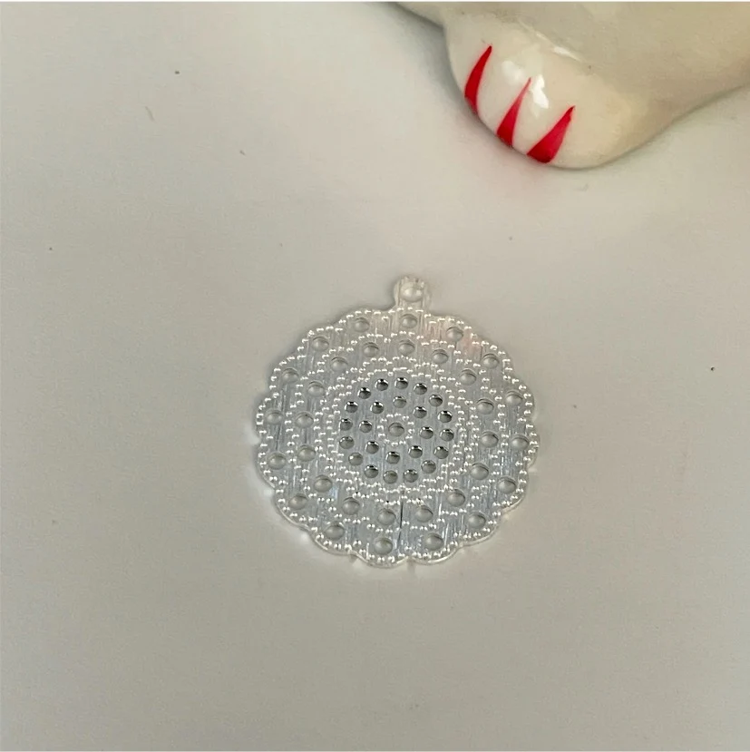 FP761 Mandala Calada Tipo Flor 18 mm Figura Baño Plata 100015