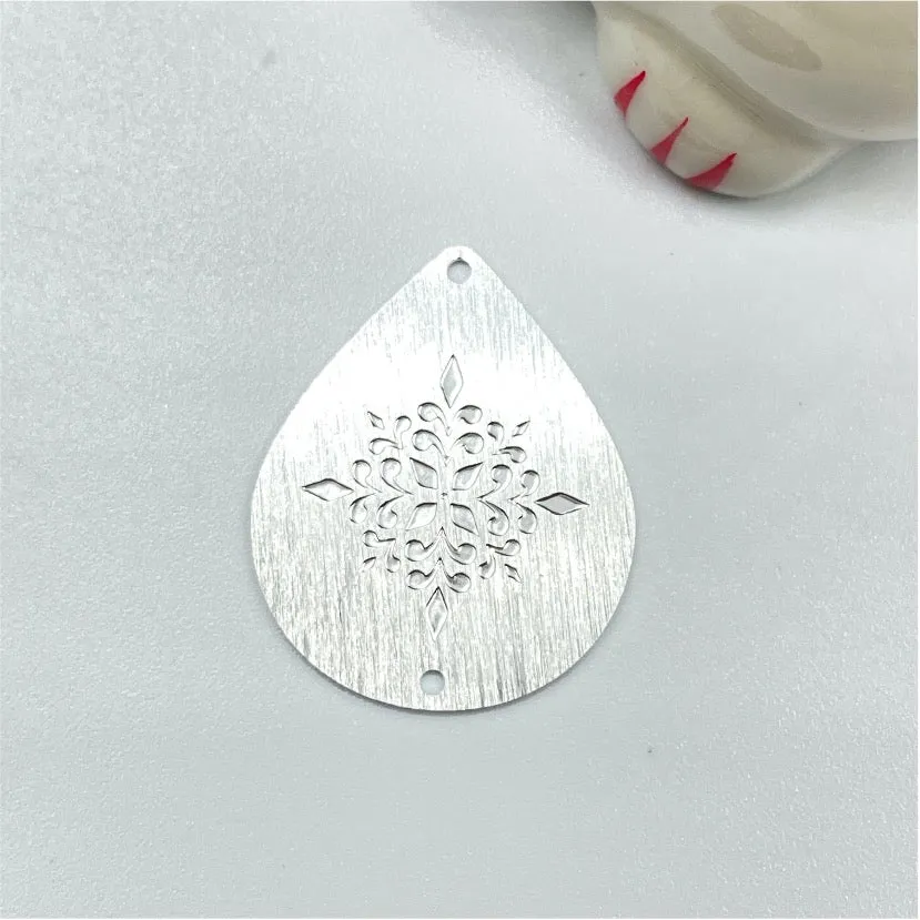 FP768 Mandala Gota diseño floral estampado 28 mm 2 perforaciones (inferior y superior) Figura Baño Plata 100015