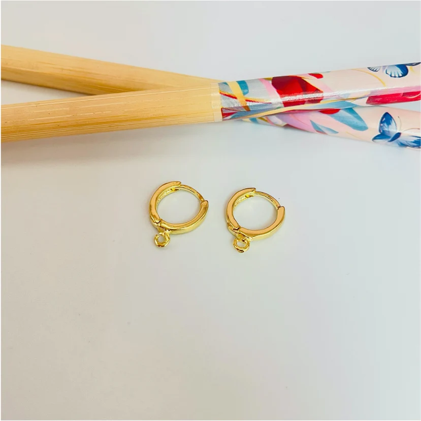 AO119 Argolla Lisa 10 x 2 mm con argollita Accesorio Baño Oro 100023