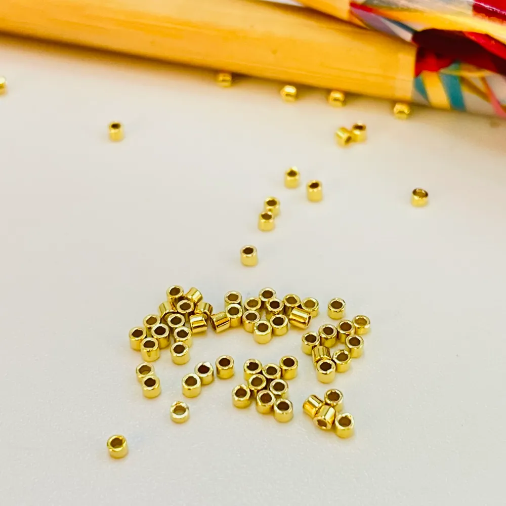 MO37 Tubo Liso 1.5 x 1.2 mm Accesorio Baño Oro 100027