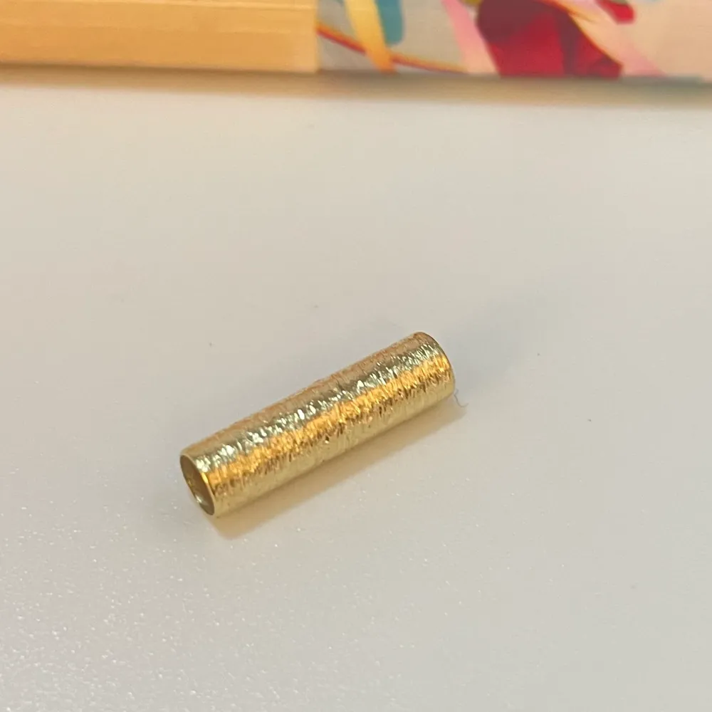 TO04 Tubo Lijado 15 x 4 mm Accesorio Baño Oro 100027