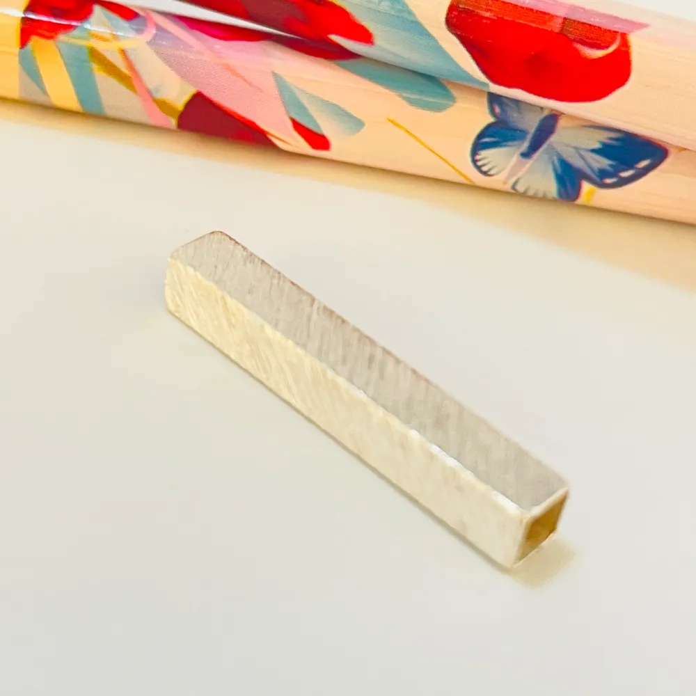 TP01 Tubo Cuadrado 25x4 mm Accesorio Baño Plata 100027