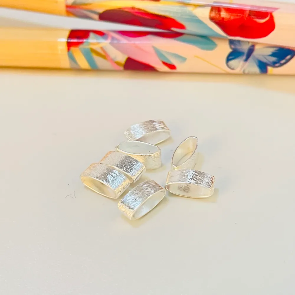 TP13 Tubo Ovalado Lijado 7.3x3x3 mm Accesorio Baño Plata 100027