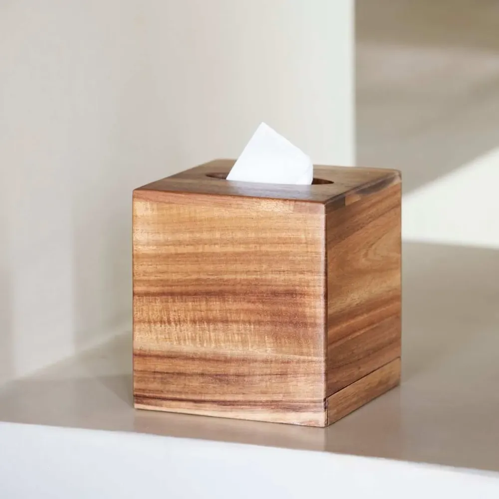 Caja de pañuelos cuadrada de madera de acacia Andrea House