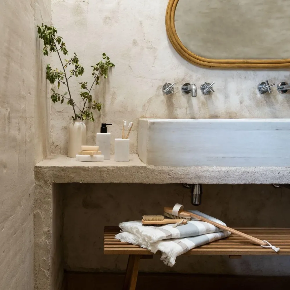 Dispensador de cuarto de baño de mármol blanco Andrea House