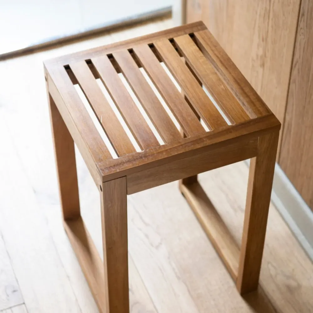 Taburete de baño de madera Andrea House