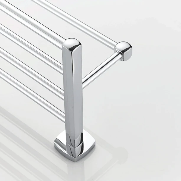 Accesorio de baño modernista de latón cromado individual o en conjunto Clearhalo