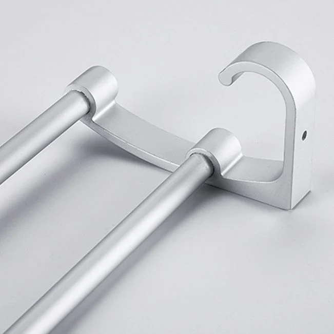 Accesorio de baño plateado contemporáneo, individual o en conjunto. Clearhalo