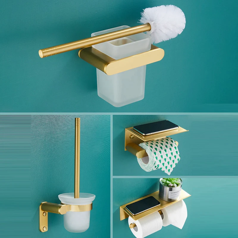 Accesorios de baño tradicionales Juego de herrajes Kit de accesorios de baño dorados Clearhalo