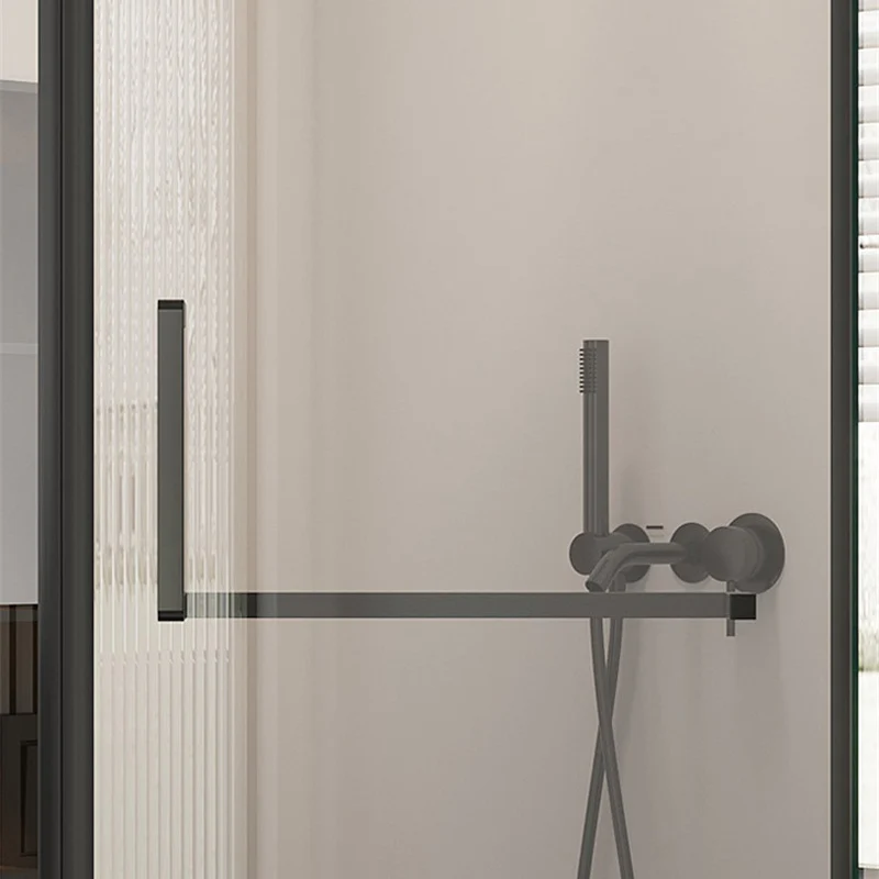 Cabina de ducha de estilo moderno Cabina de ducha enmarcada con marco metálico semicírculo Plata Clearhalo