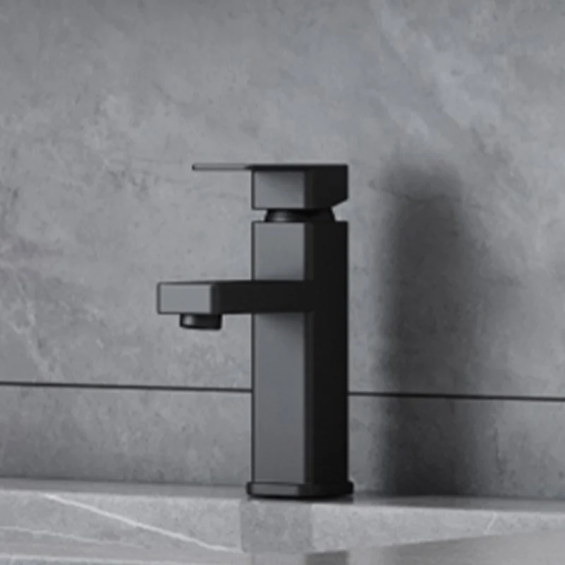 Espejo de montaje en pared incluido, lavabo de baño, tocador con puertas, grifo para fregadero Clearhalo