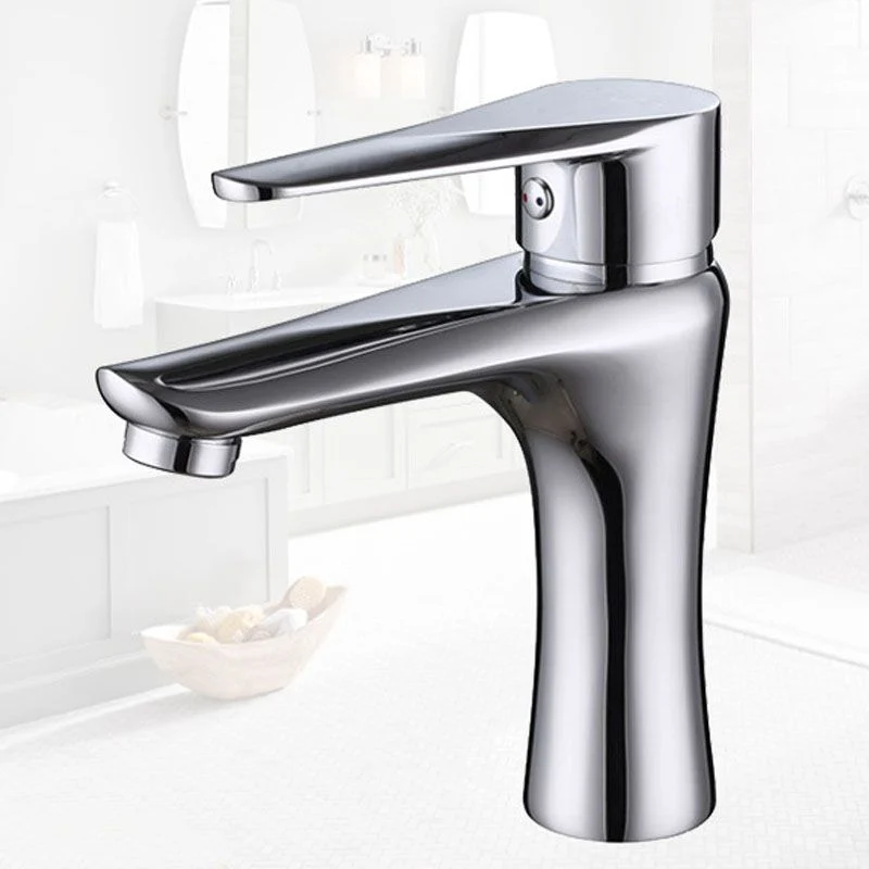 Grifo monomando para lavabo, grifo de baño de latón de arco bajo Clearhalo