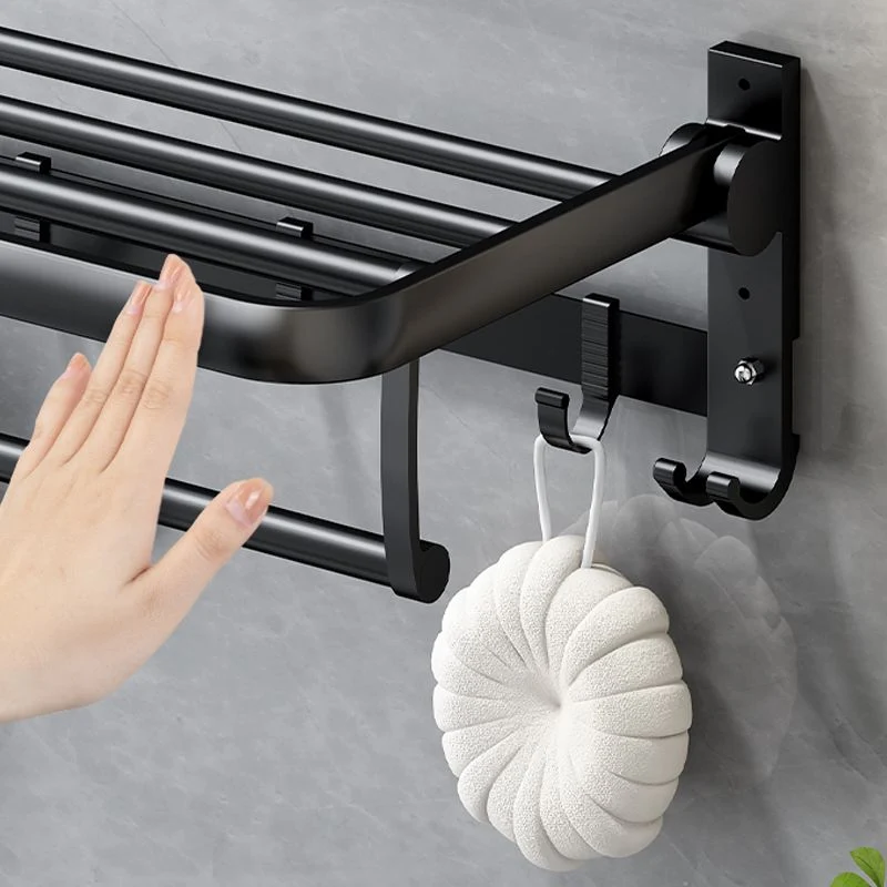 Juego de accesorios de baño clásicos en aluminio con acabado negro, ganchos para batas/barra para toallas Clearhalo