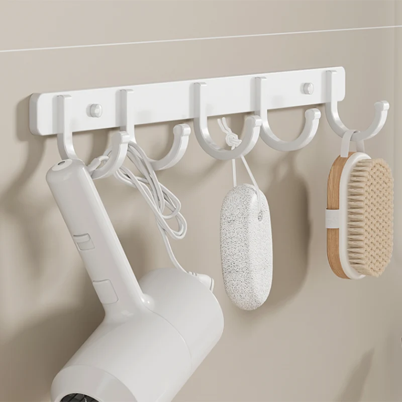 Juego de accesorios de baño contemporáneos en color blanco con estante para baño, toallero y soporte para papel. Clearhalo