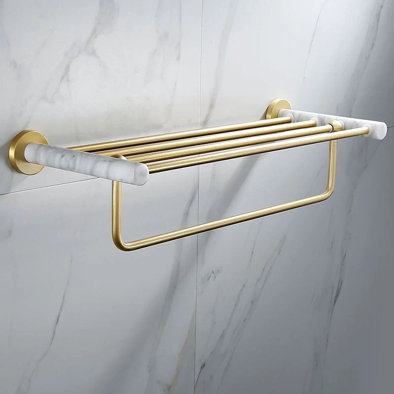 Juego de accesorios de baño dorados modernos, kit de accesorios de baño de latón y mármol Clearhalo