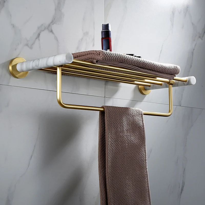 Juego de accesorios de baño dorados modernos, kit de accesorios de baño de latón y mármol Clearhalo