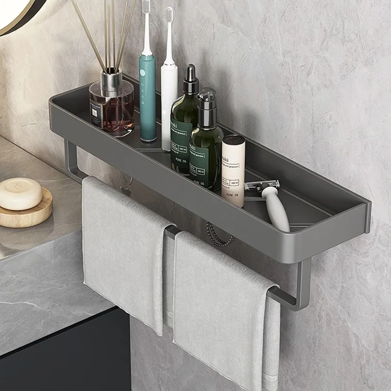 Juego de accesorios de baño de metal mate minimalista Estante de baño moderno Clearhalo