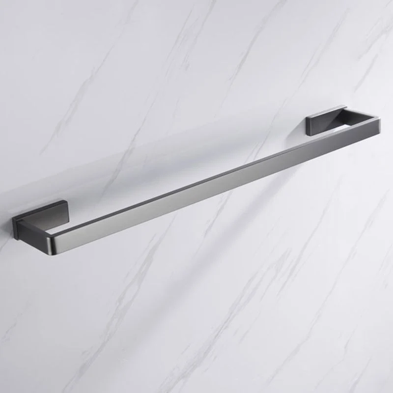 Juego de accesorios de baño moderno gris de 5 piezas en acero inoxidable Clearhalo