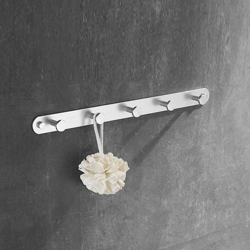 Juego de accesorios de baño plateados Accesorio de baño moderno como individual o como conjunto Clearhalo