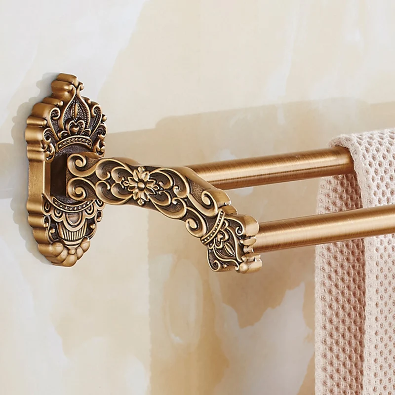Juego de accesorios de baño tradicional Kit de accesorios de baño dorado Clearhalo