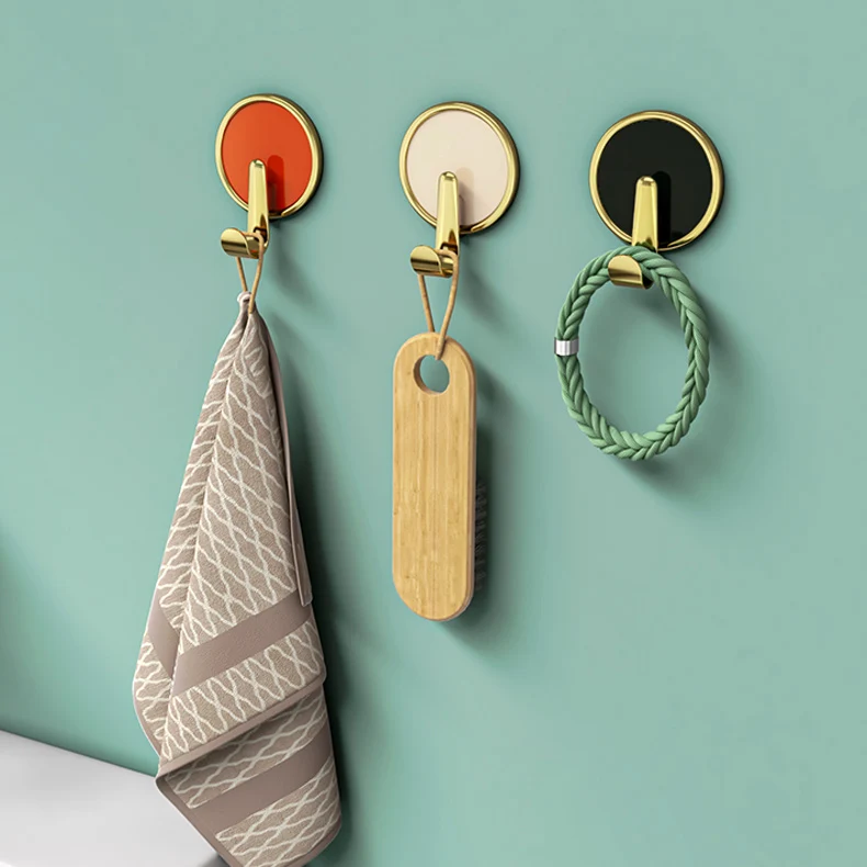 Juego de baño contemporáneo de 8 piezas, ganchos para batas de 2,91 pulgadas de alto Clearhalo