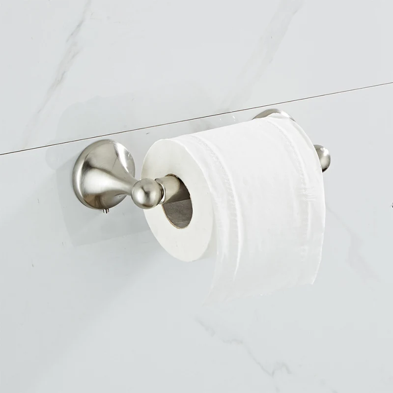 Juego de baño de metal Juego de herrajes para baño de níquel de estilo tradicional Clearhalo