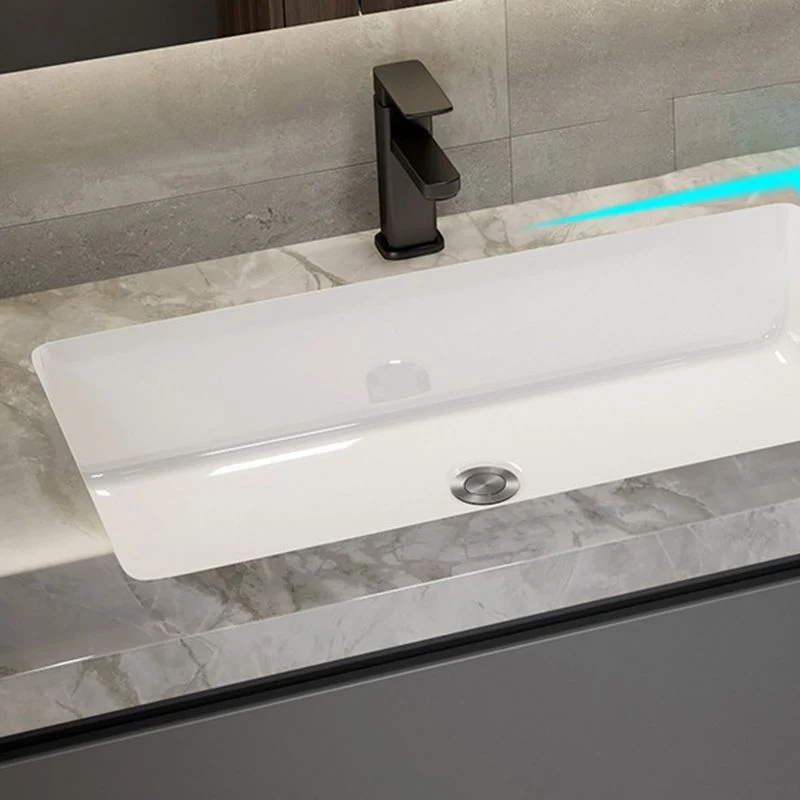 Juego de tocador de baño Glam de tocador de baño de piedra y cerámica para baño Clearhalo
