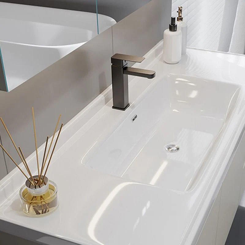 Juego de tocador de baño moderno rectangular de madera maciza blanca con montaje en pared Clearhalo