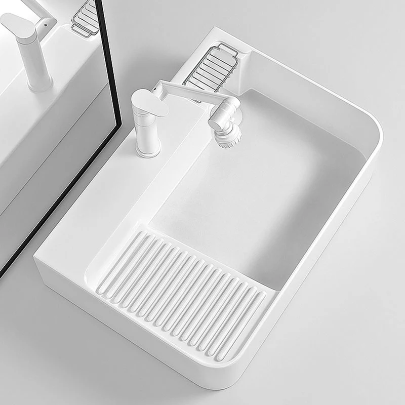 Lavabo de lavabo moderno de porcelana con soporte de lavado de desbordamiento Clearhalo