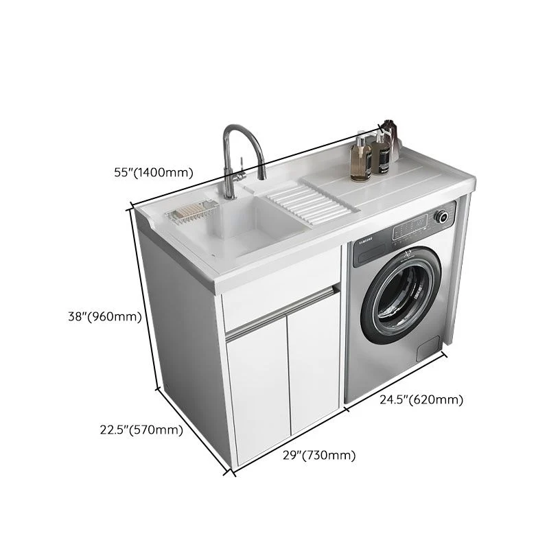 Moderno lavabo independiente con grifo lavabo para baño Clearhalo