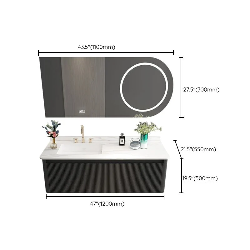 Precioso mueble de baño de pared de madera con lavabo negro y espejo Clearhalo