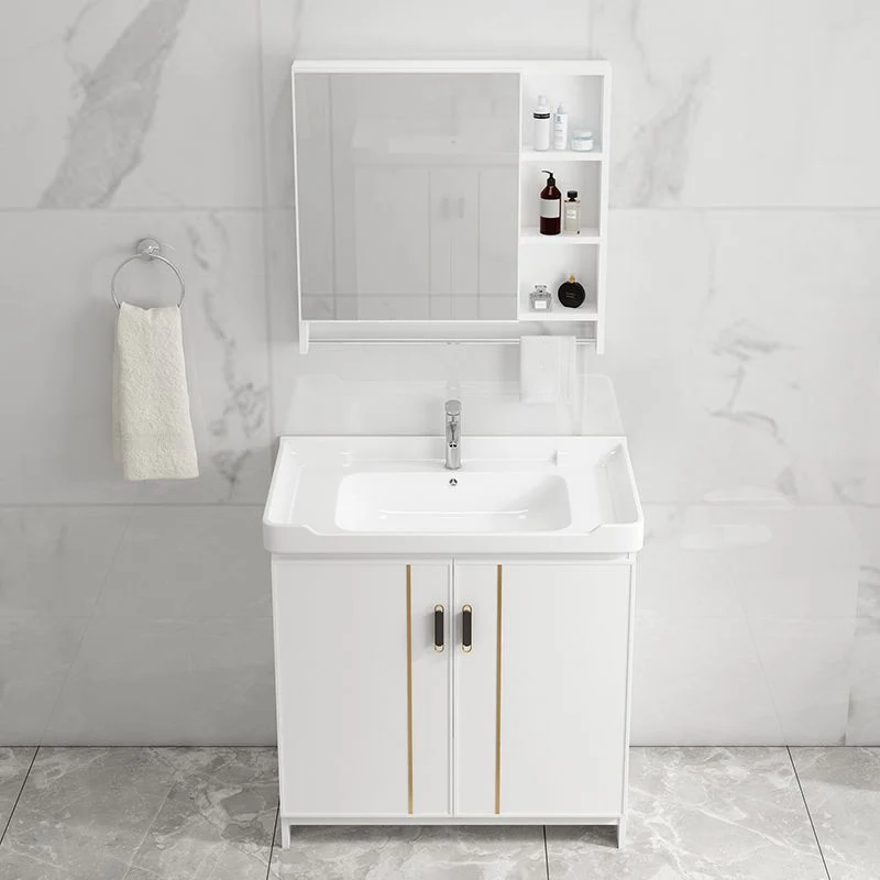 Tocador de baño moderno con marco de metal blanco, juego de tocador de montaje en pared con lavabo individual Clearhalo