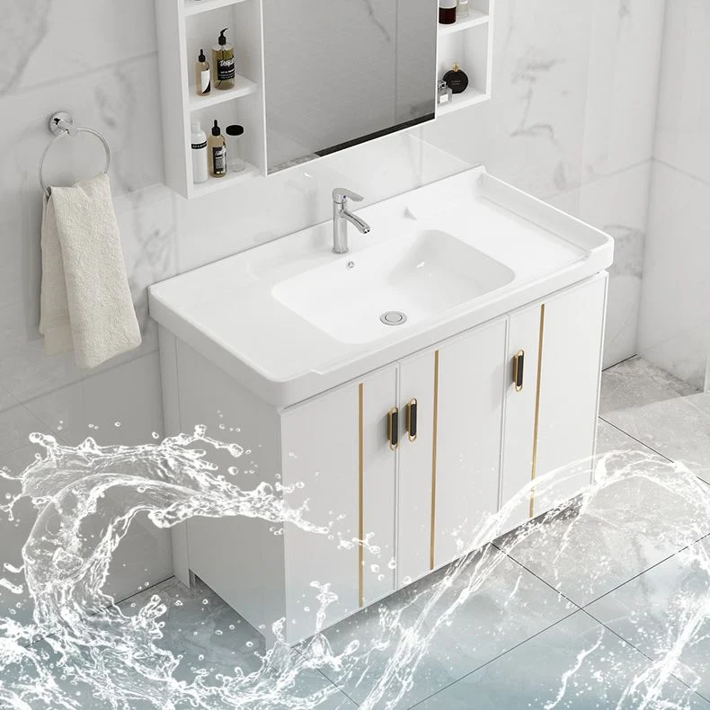 Tocador de baño moderno con marco de metal blanco, juego de tocador de montaje en pared con lavabo individual Clearhalo