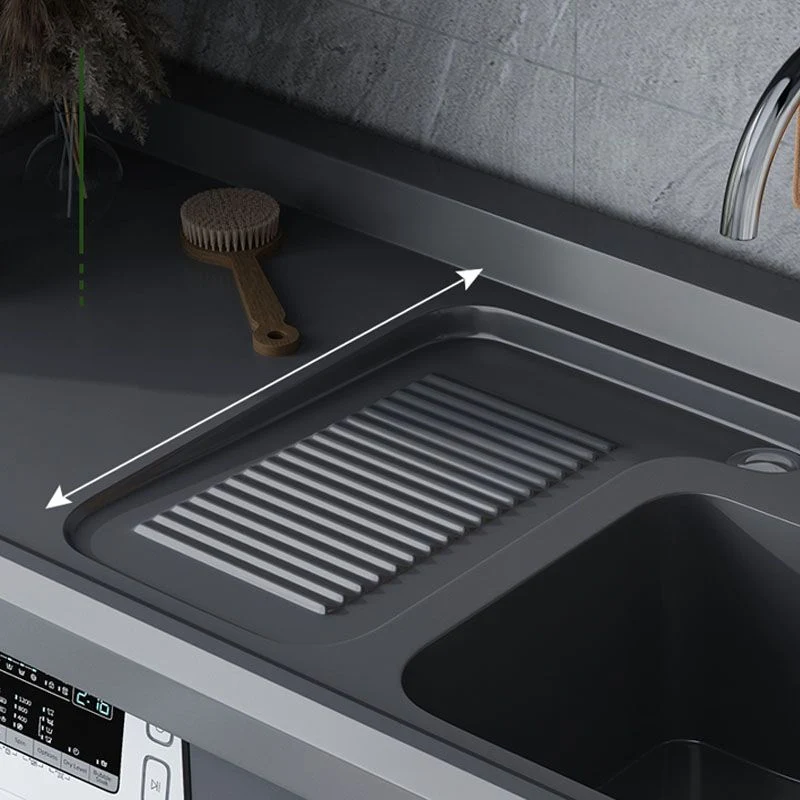 Tocador de lavabo de baño moderno de metal independiente con lavabo de grifo Clearhalo