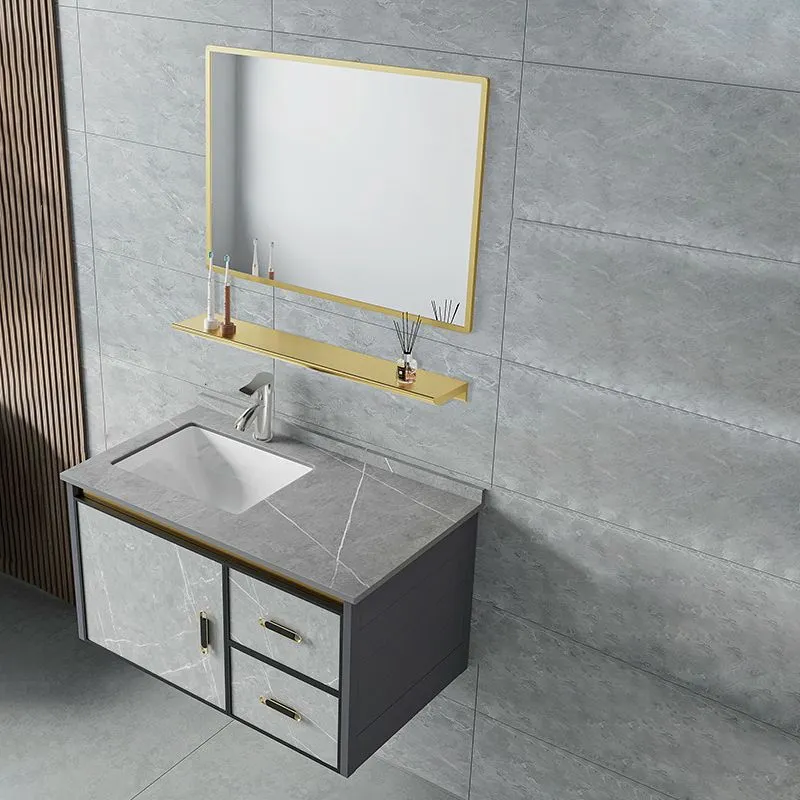 Tocador moderno para lavabo de montaje en pared con puertas de lavabo para baño Clearhalo