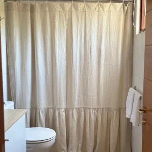CORTINA DE BAÑO LINO VUELOS Natural Complementa Diseño