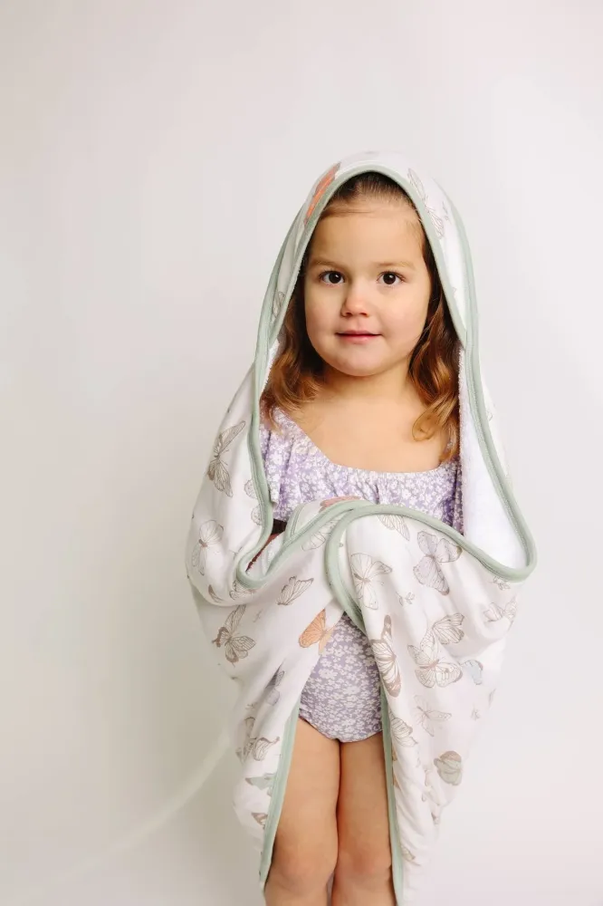 COPPER PEARL BEBE NIÑ TOALLA CON CAPUCHA LUNA PREMIUM