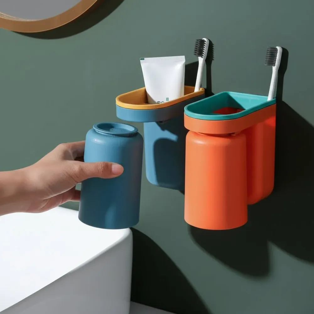 BRUSHDOCK – Soporte de pared para cepillos de dientes, montaje sin taladrar Cozey Maison