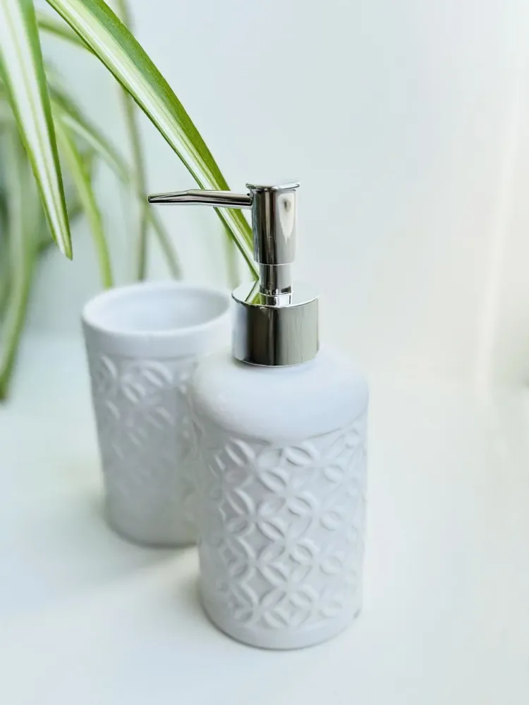Set de Baño, Accesorio de Baño Cerámica, Porta Cepillo y Dispensador de Jabón Negro damdamgo