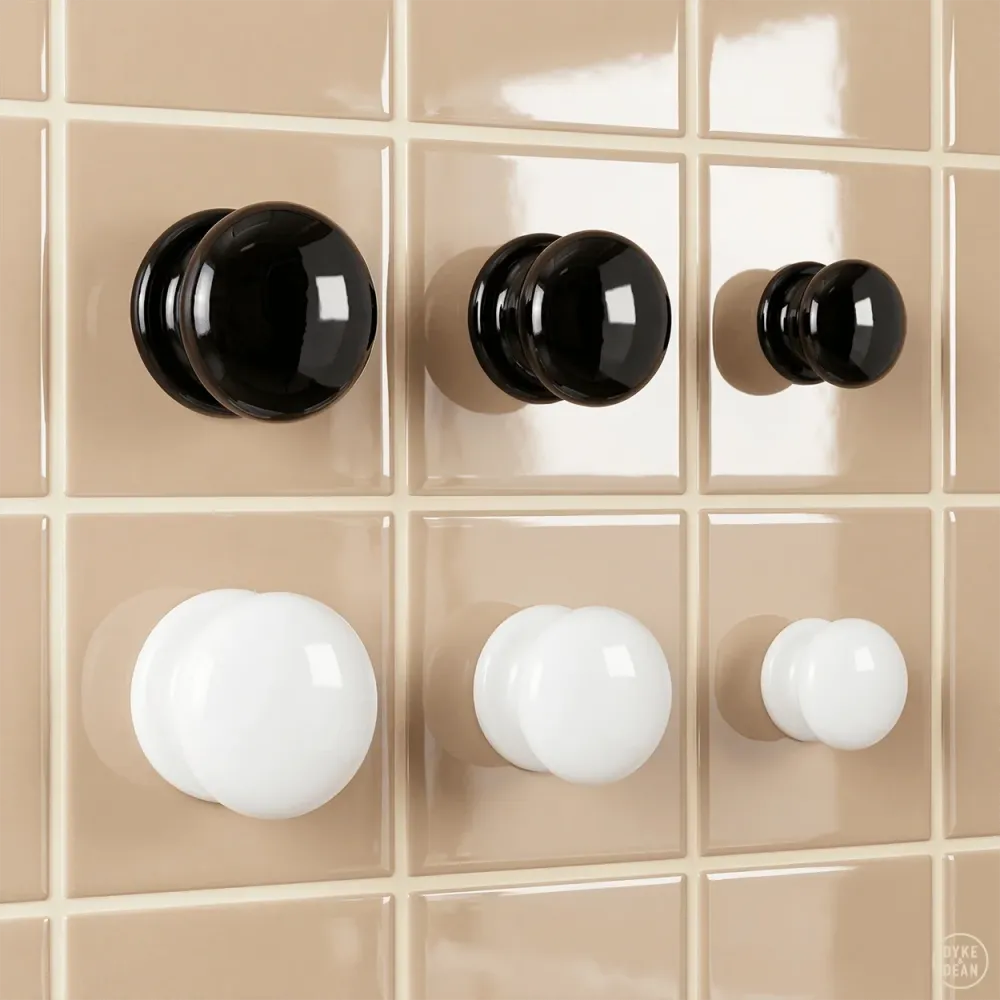 JABON DE PORCELANA NEGRA DYKE & DEAN