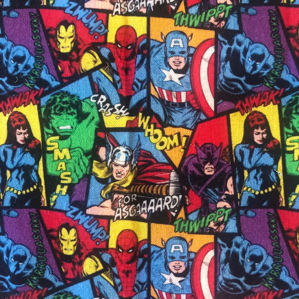 Toalla pequeñ SUPERHEROES El Meu Taller