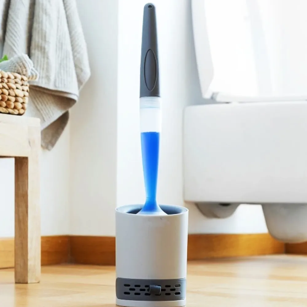 Escobilla de baño con dispensador de jabón para suelo o pared sin agujeros Innovagoods
