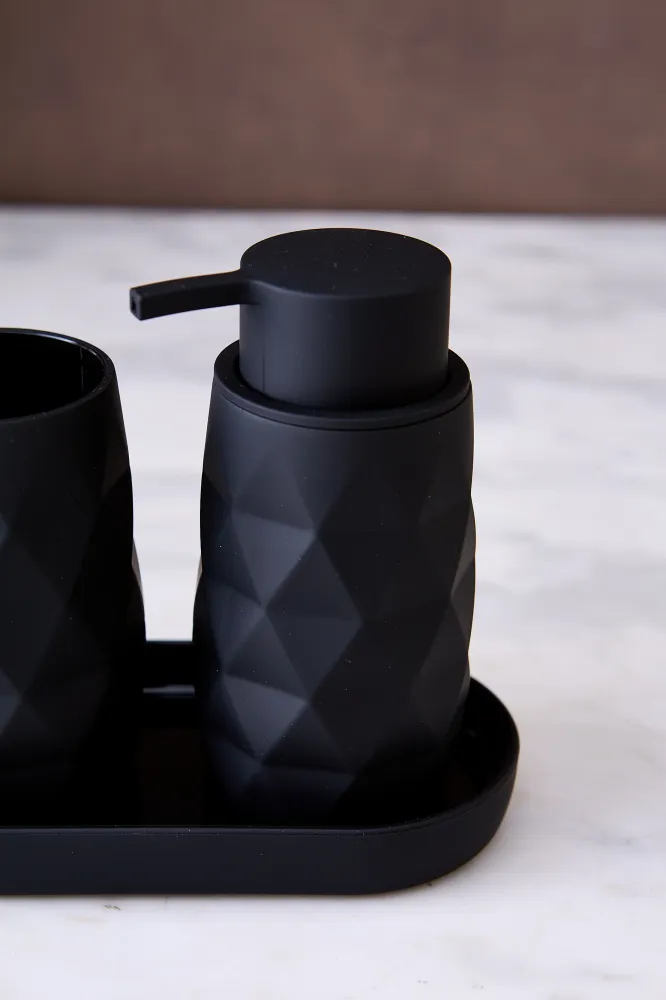 JUEGO DE BAÑO DIAMOND BLACK