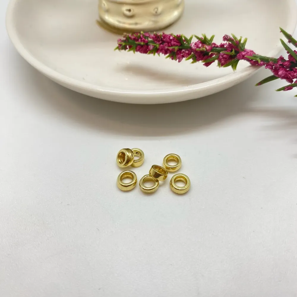 MO43 Argolla Cerrada 5 x 3 mm Accesorio Baño Oro La Otra Tienda Joyas
